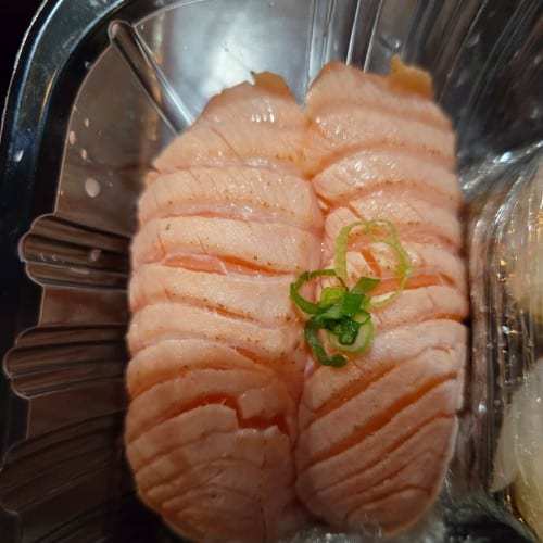 Seared Sake (N).
