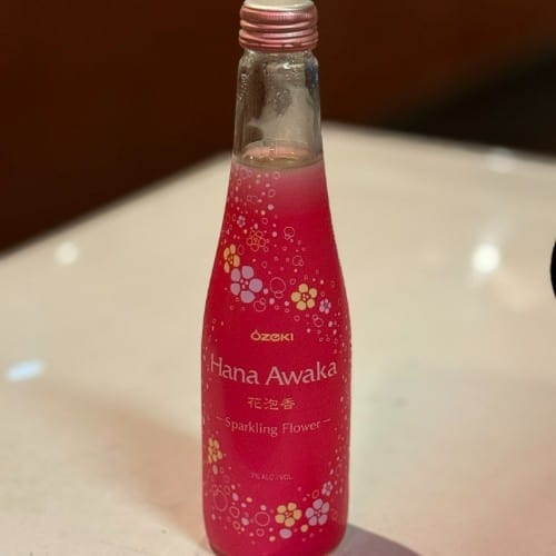 Hana-Awaka (sparkling sake).